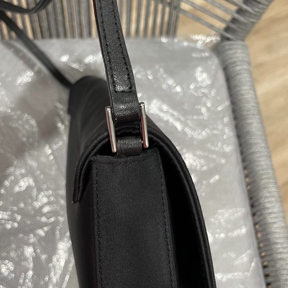 Banana Republic black purse - Picture 5 of 8